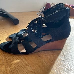 UGG mini wedge lace up sandals size 9